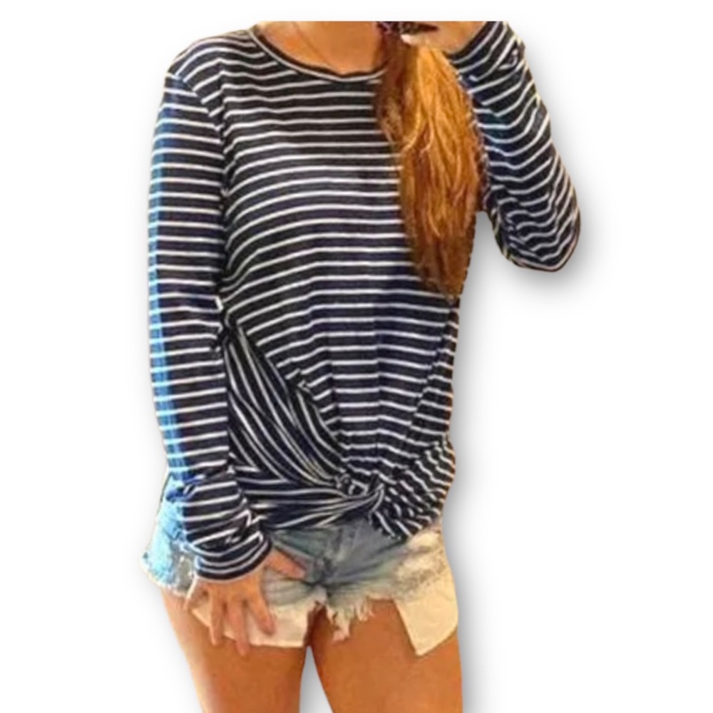 Universal Thread Navy Blue And White Striped Long Sleeve Knotted Front Top Small